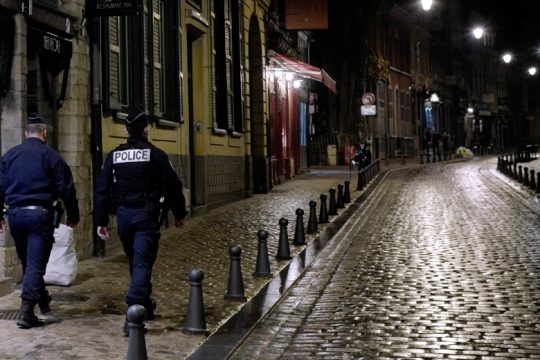 Γαλλική «σκούπα» κατά ισλαμιστών