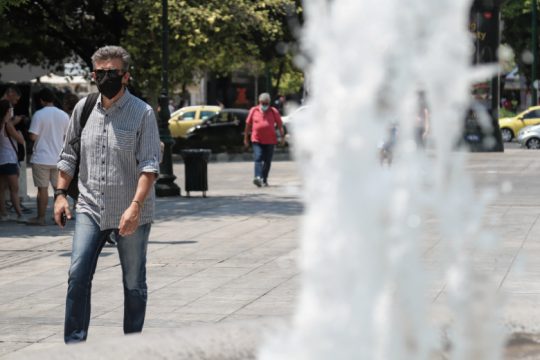 «Στο κόκκινο» η Αττική – Ποιες άλλες περιοχές προκαλούν ανησυχία