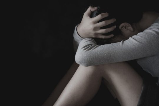 Ανίκανοι να προστατεύσουν τα κακοποιημένα παιδιά