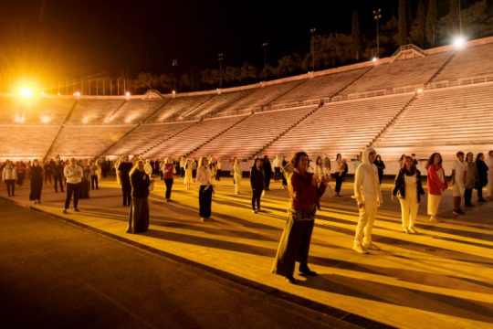 Tο βίντεο της Επιτροπής «Ελλάδα 2021» είναι πιο κιτς και από αυτό που περιμέναμε