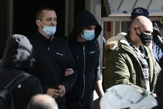 Σε αργία και επισήμως ο Κασιδιάρης από το δημοτικό συμβούλιο Αθηναίων