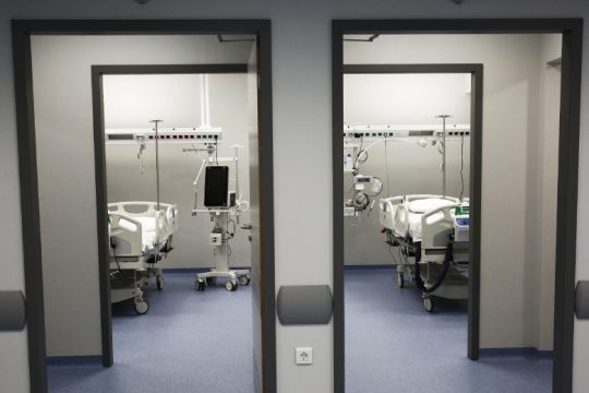Άλλαξε πίστα ο ιός της πανδημίας