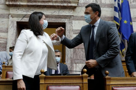 Δημοσκόπηση: Αυξάνεται η αντιπάθεια προς Κικίλια, Κεραμέως και Μενδώνη