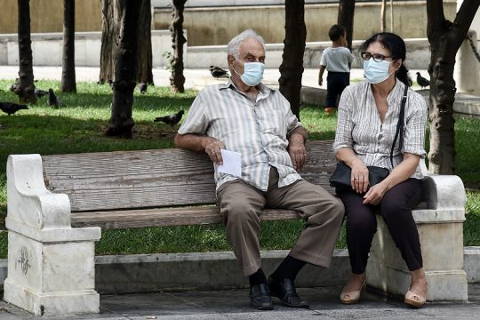 Έξαρση πανδημίας στη χώρα, 40% αύξηση κρουσμάτων στην Αττική