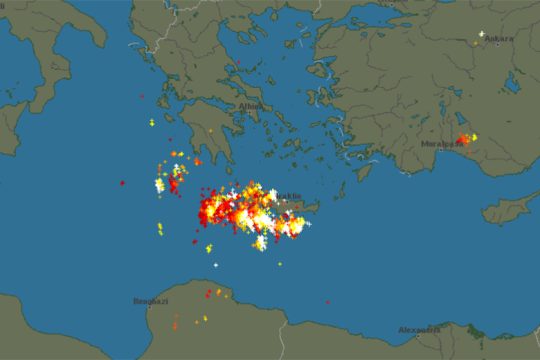 Σε κλοιό κεραυνών και κακοκαιρίας η Κρήτη