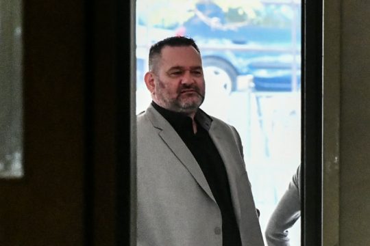 Χρυσόγονος για Λαγό: Θα χρειαστεί αμετάκλητη καταδίκη για την έκπτωση από το αξίωμα του
