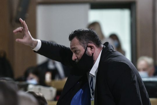 Ανθραξ ο θησαυρός του «σόου» Λαγού