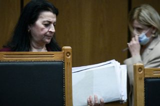 Οι δικαστές εγκαλούν την εισαγγελέα