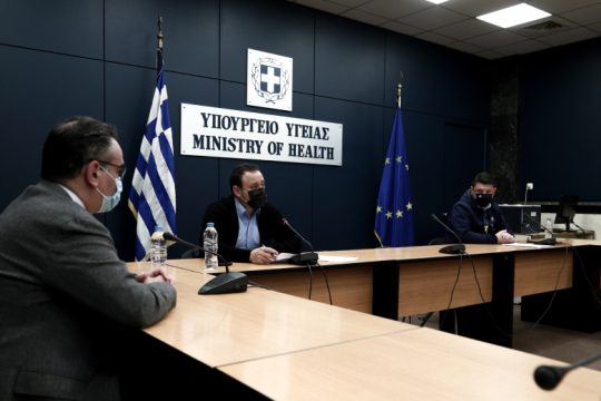 «Καμπανάκι» Μαγιορκίνη για τα αστικά κέντρα – 170 νέα κρούσματα στην Αττική