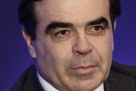 Σε απομόνωση και ο Μαργαρίτης Σχοινάς – Μολύνθηκε από τον νέο κορονοϊό