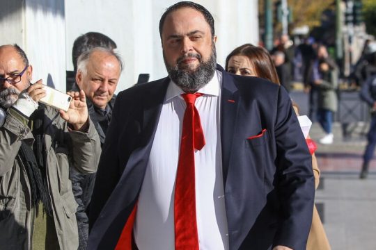 «Αδικημένος» δήλωσε ο Μαρινάκης, δεν ήξερε ότι είχε πακιστανικό τηλέφωνο