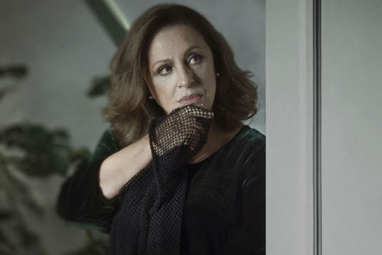 Πρεμιέρα για τη «Μεταμφίεση» με τη Χάρι Αλεξίου