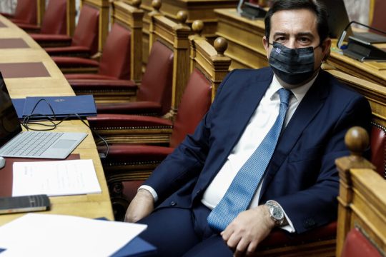 Τώρα συζητάει για τις επαναπροωθήσεις