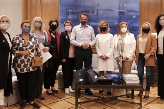 Δωρεάν μαστογραφία, ανά δύο έτη, για τις γυναίκες 49 και 50 ετών