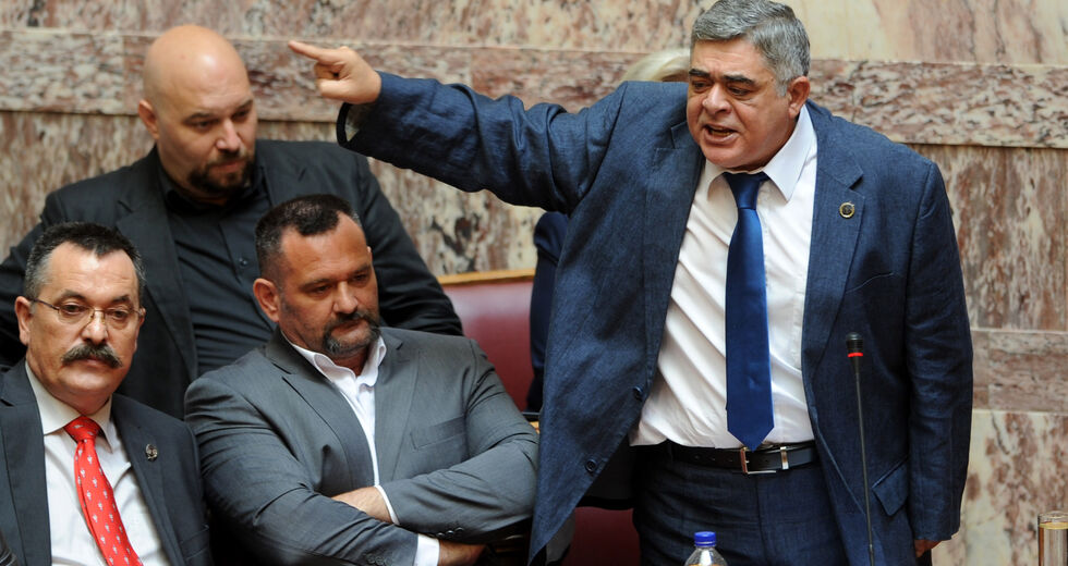 Πανικός στην ηγεσία των ναζιστών