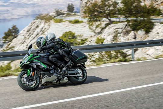 Το νέο Ninja 1000SX