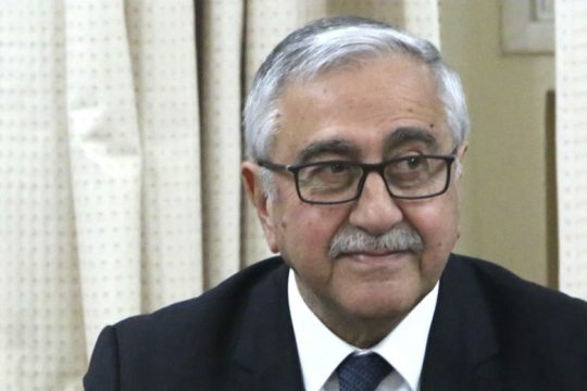 Καταγγελία Ακιντζί ότι δέχθηκε απειλές υπηρεσίας του Ερντογάν να μην είναι υποψήφιος