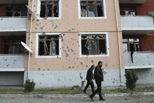 Εύθραυστη εκεχειρία με αναφορές για νέες παραβιάσεις στο Ναγκόρνο-Καραμπάχ