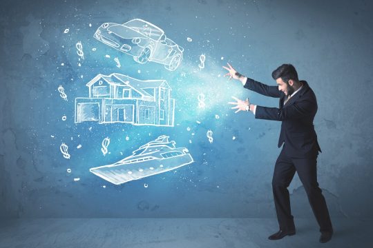 Ο αόρατος πλούτος και οι πολιτικές ελίτ