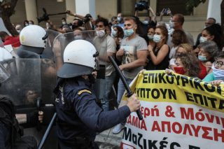 Απολύσεις και ξύλο για τους «ήρωες» του ΕΣΥ