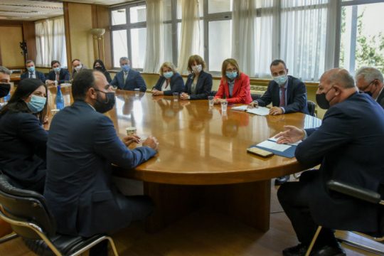 Οι δεσμεύσεις του υπ. Δικαιοσύνης στην Ένωση Δικαστών και Εισαγγελέων