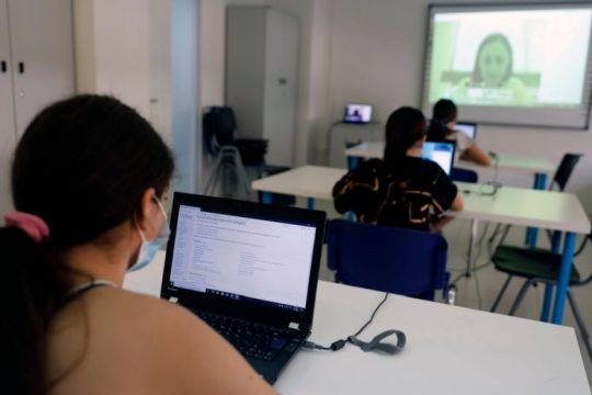Παιδικά χωριά SOS – INCO Education Accelerator: εκπαιδεύουν ψηφιακά τα παιδιά