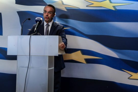 Συγκλίσεις και αποκλίσεις Σταϊκούρα – τραπεζών για Πτωχευτικό, bad bank και «Ηρακλή»