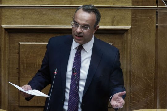 Όλα καλά καμωμένα για τον Χρ. Σταϊκούρα από τη Ν.Δ. αλλά κουβέντα για το πτωχευτικό ν/σ