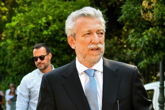Επανέρχεται ο Κοντονής και απαντά σε κυβέρνηση και ΣΥΡΙΖΑ