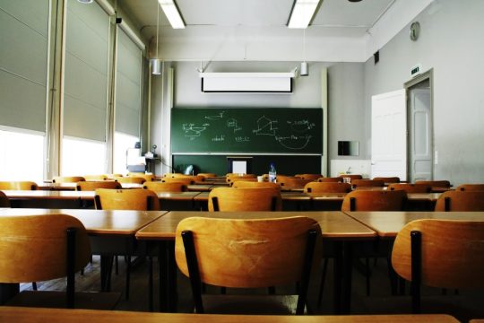 Αύξηση 10% του ΑΕΠ των αναπτυσσόμενων χωρών, αν όλα τα κορίτσια ολοκλήρωναν τη δευτεροβάθμια