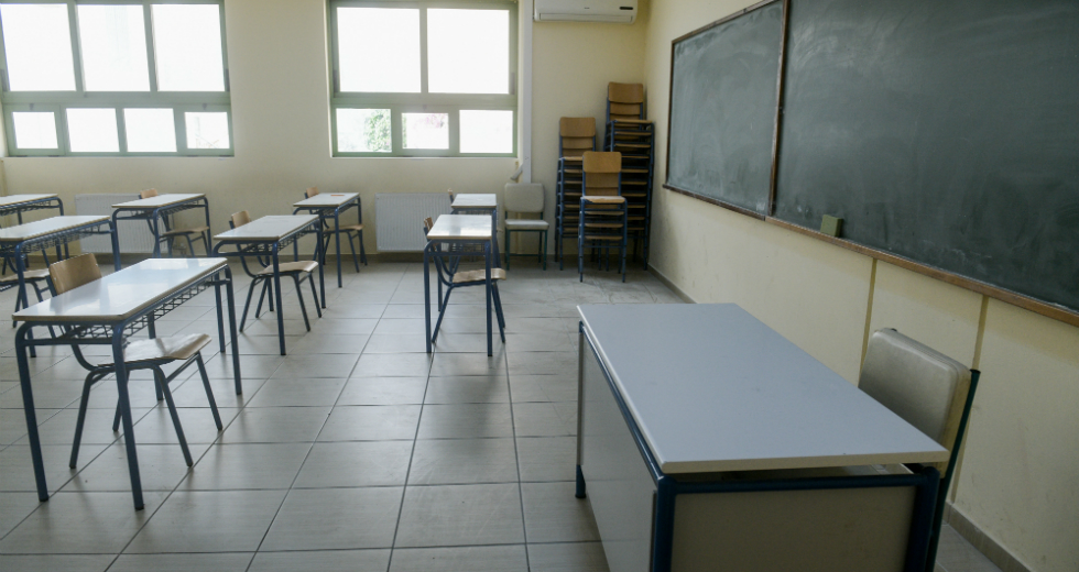 Θαύμα: Βρέθηκαν εκπαιδευτικοί που έχουν ανοσία στον ιό!