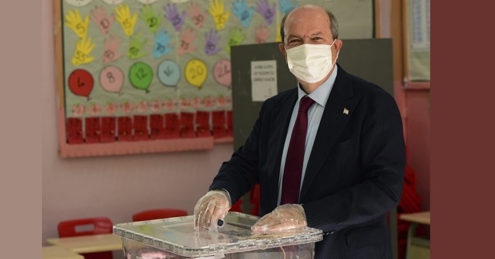 Με Τατάρ και στον ορίζοντα διχοτόμηση