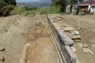 Το τείχος της αρχαίας Αμβρακίας αποκαλύπτεται