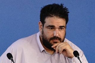 Ενας συνεργάτης με… παρελθόν