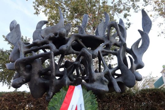 Βανδαλισμός στο Μνημείο του Ολοκαυτώματος στη Θεσσαλονίκη