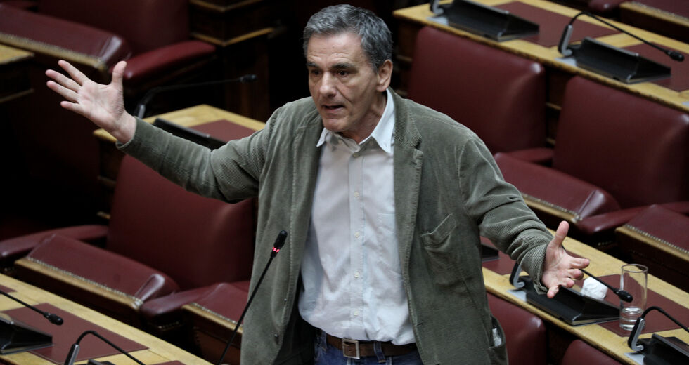 Γιατί η διαπλοκή αγάπησε τον Τσακαλώτο!
