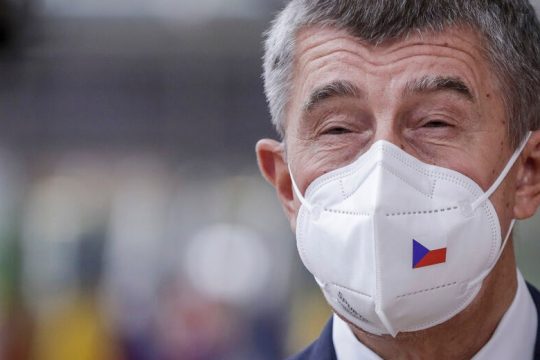 Αρον άρον σε λοκντάουν η Τσεχία