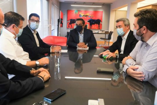 Αλ. Τσίπρας: Ενίσχυση του Τύπου με διαφάνεια και κριτήρια για τους εργαζομένους
