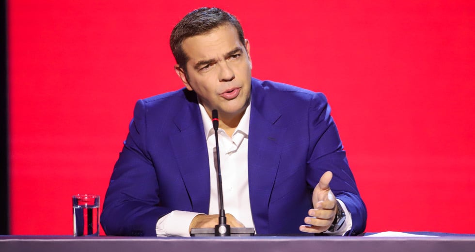 Αλ. Τσίπρας: «Κατάντια για την ενημέρωση τα “σκονάκια” του Μαξίμου»