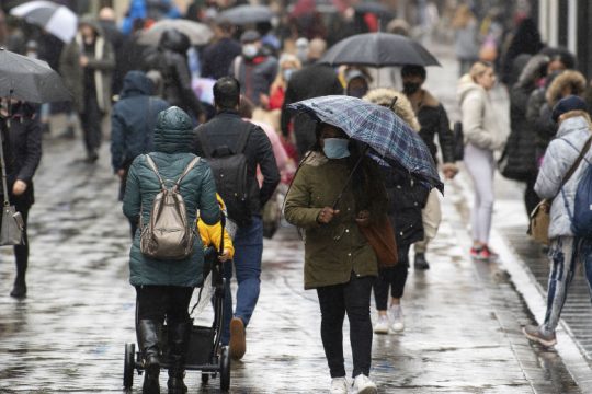 Βρετανία: Εκτός ελέγχου ο ρυθμός εξάπλωσης του νέου κορονοϊού