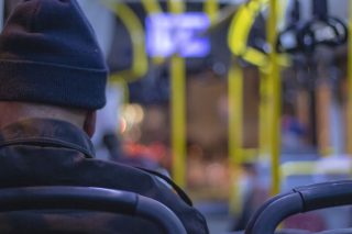 Σκοτώνουν τ’ άλογα όταν γεράσουν…