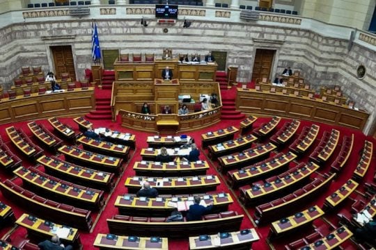 Βουλή: Τα αναλυτικά στοιχεία της καμπάνιας του «Μένουμε Σπίτι» ζητάει ο ΣΥΡΙΖΑ