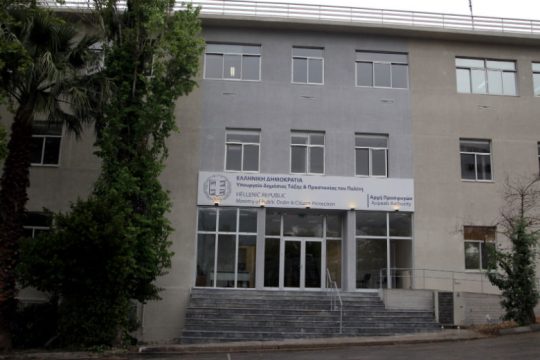 Παρατείνεται η αναστολή λειτουργίας γραφείων ασύλου στην Αττική