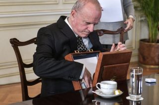 Τι δουλειά είχε ο γνωστός αλευροβιομήχανος στις εσωκομματικές εκλογές του ΣΥΡΙΖΑ-Π.Σ.;