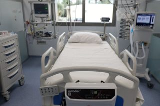 Το σύστημα υγείας δεν αντέχει άλλο (αυτή την κυβέρνηση)