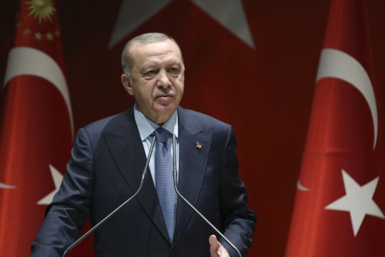 Ονειροπόλος… Ερντογάν για ανάκαμψη οικονομίας