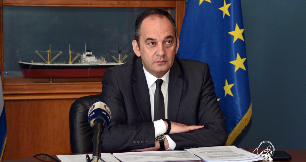Σε καραντίνα με κορονοϊό ο υπουργός Ναυτιλίας