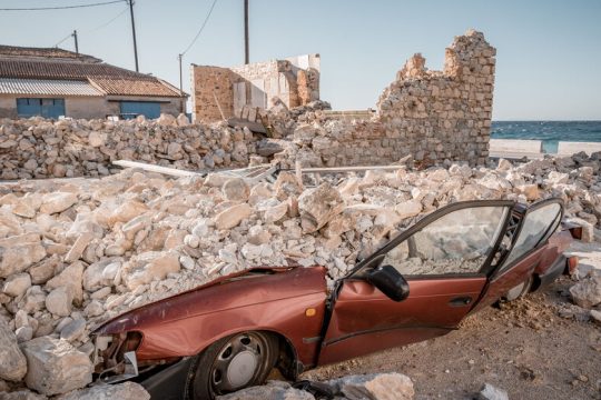 Προσεισμικός έλεγχος στα χαλάσματα δεν γίνεται…