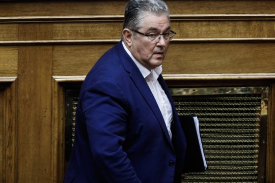 Ζητούν επίταξη των ιδιωτικών κλινικών