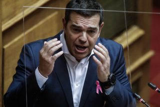 «Εχετε κουράσει τον ελληνικό λαό»